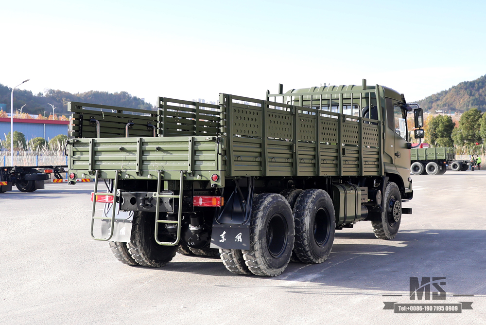 Caminhão off-road 6x4 Dongfeng_210 HP Flathead Row Half Cab Modificação Caminhão de transporte_Dongfeng Cargo Truck Export Special Vehicle