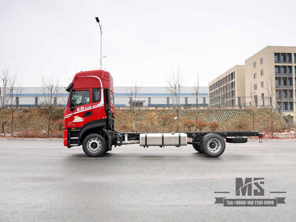 Chassi de caminhão de carga com cabine dupla com teto alto e cabeça plana 4 × 2 | Dongfeng 4*2 290HP Chassi de caminhão fora de estrada