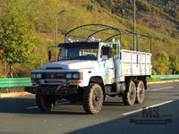 EQ2082 Dongfeng 6WD Tip CakTrucks 6x6 Caminhões off-road Veículos rodoviários off-road apenas para saída