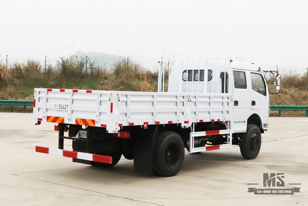 Caminhão leve com tração nas quatro rodas Dongfeng_Caminhão pequeno Cabine dupla personalizada 4 * 4 Veículo off-road_Caminhão Dongfeng para venda Veículo especial de exportação