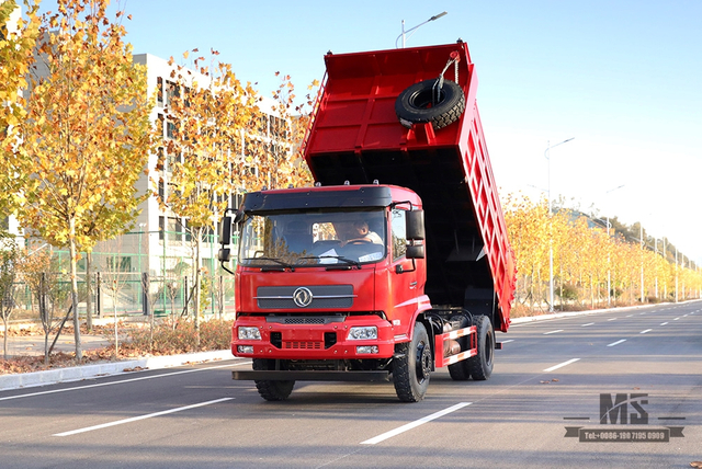 Caminhão basculante Dongfeng 4*2 Caminhão basculante _ 210hp Linha de cabeça plana meio caminhão de transporte de local de mineração _ Veículo especial de exportação