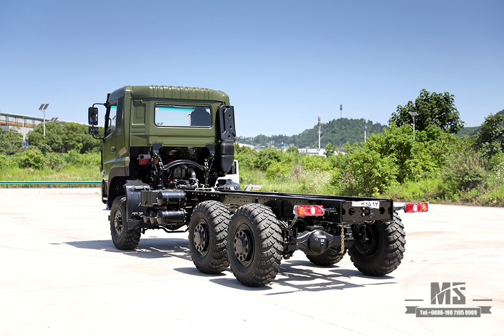 Dongfeng chassi de seis rodas motrizes_6 × 6 340hp cabeça plana chassi de caminhão de carga de uma fileira e meia_6 * 6 veículo especial de exportação