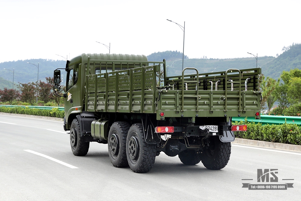 210hp Dongfeng caminhão de carga com tração nas seis rodas para venda_6 * 6 caminhão de transporte de cabeça chata verde exército com cobertura de pára-choques fabricante_Dongfeng 6WD veículo especial de exportação