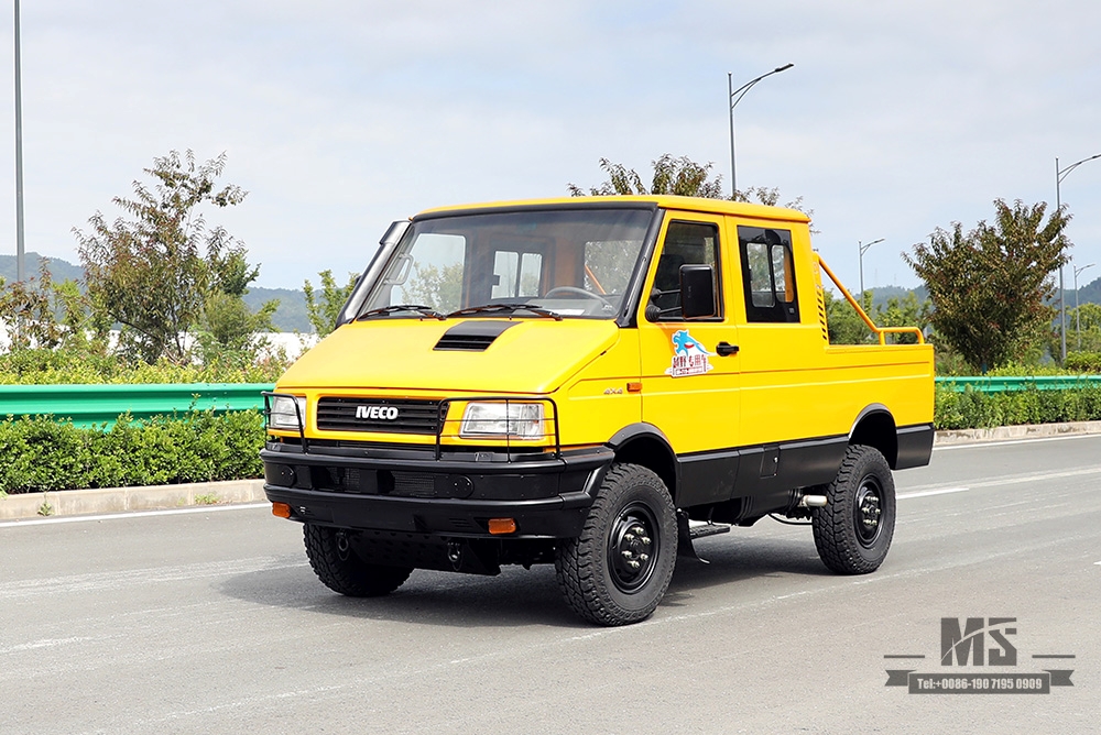 Camionete Iveco de cabeça curta com cabine dupla de 113 HP 4WD _3T Mini caminhão off-road pequeno de 6 lugares_Classic Iveco 2045 Conversão Fabricante Exportar veículo especial 