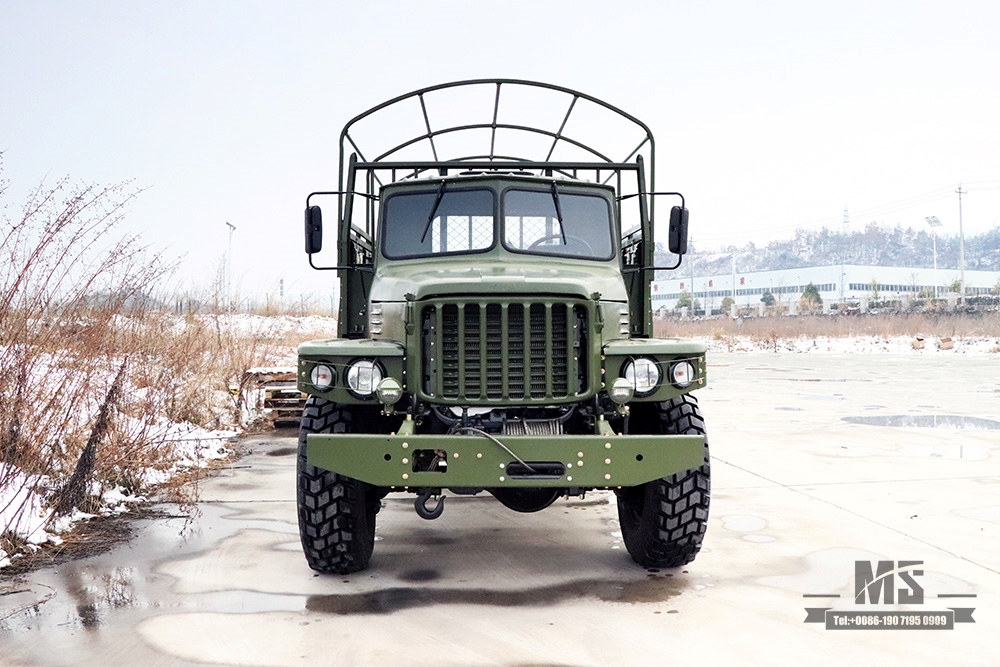 Caminhão off-road Dongfeng 6WD EQ2100_6 * 6 Veículo off-road clássico verde militar de cabeça longa para venda_Dongfeng 245 Diesel 3,5 T Veículo especial de exportação para transportador de tropas 