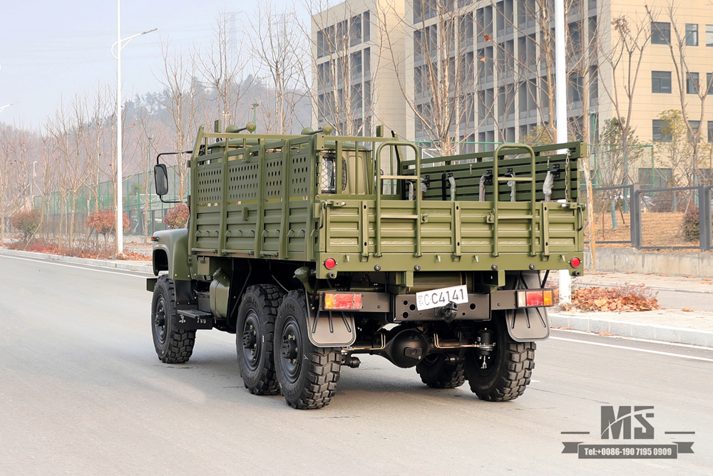 6 × 6 Dongfeng EQ2082 _170 hp EQ2082 Caminhão especial off-road de vidro duplo com tração nas seis rodas_240 Veículo de transporte_Veículo especial de exportação