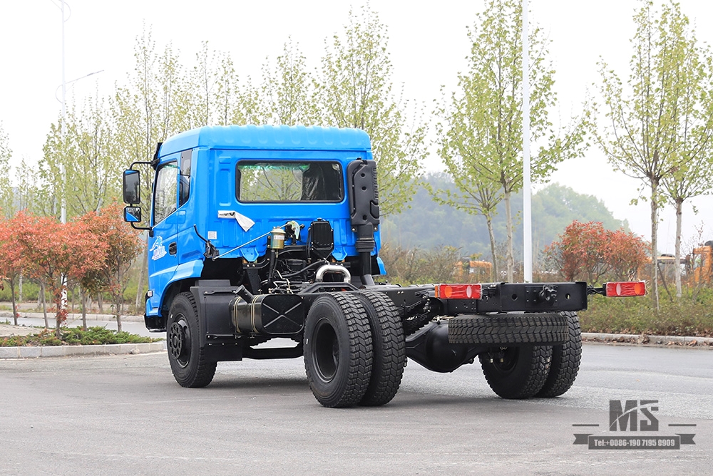 Chassi de caminhão de aspersão de água 210 HP Dongfeng 4 * 2 _ Chassi de caminhão de aspersão Greening Veículo comercial_ Chassi de caminhão-tanque de água Dongfeng para venda_Exportar chassi de caminhão especial