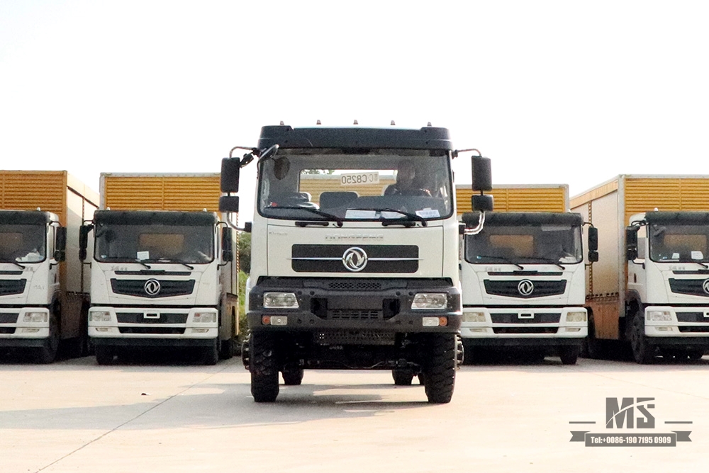 Chassi de caminhão de carga com tração nas quatro rodas Dongfeng 260hp_4 * 4 Chassi de caminhão off-road com cabine e meia_Chassi de veículo para fins especiais de exportação de caminhão Dongfeng