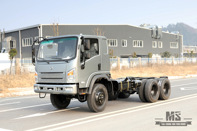 EQ2082 Modificação do chassi do caminhão Dongfeng com tração nas seis rodas _ 6WD 'Bobcat ' Configuração do chassi do caminhão pequeno_ 6 * 6 Fabricante de chassi de veículo especial de exportação