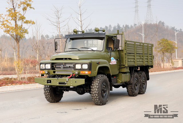 6 × 6 Dongfeng EQ2082 _170 hp EQ2082 Caminhão especial off-road de vidro duplo com tração nas seis rodas_240 Veículo de transporte_Veículo especial de exportação