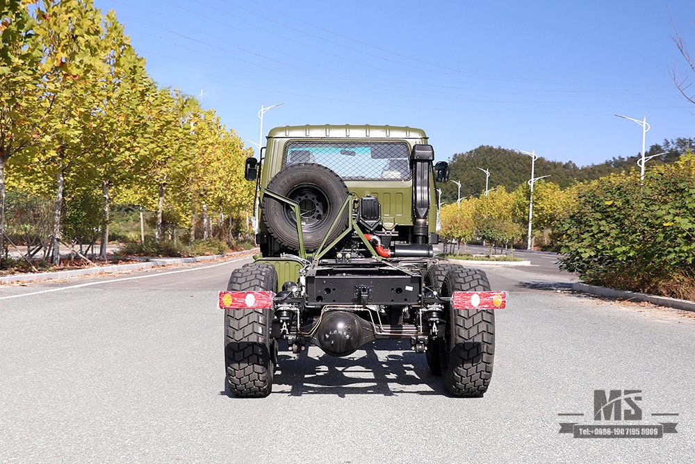 190hp Dongfeng EQ2102 Chassis com tração em seis rodas_6 × 6 Exército Verde 153 Cabine de uma fileira e meia Off Road Chassis_Dongfeng Truck Chassis Export Special Truck Chassis