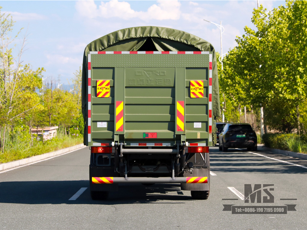 Dongfeng 4wd Off-Road Tropa Carrier DFH2140B National Six Motor Motor Quatro metros oito Caixa de carga Off-road veículo 