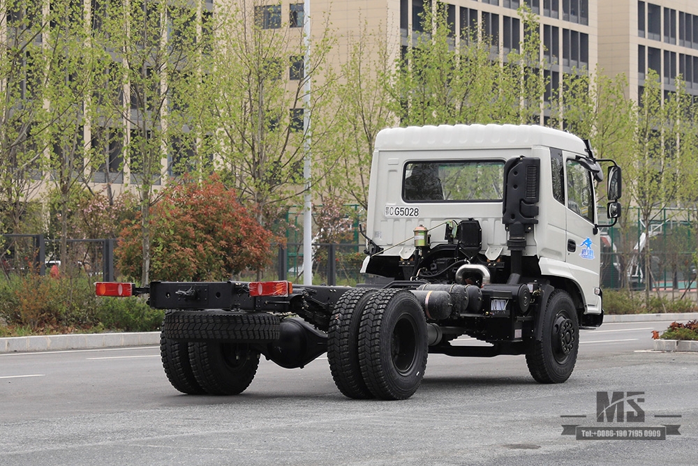 Chassi de caminhão de aspersão de água Dongfeng 4 * 2 _210 HP Chassi de caminhão de aspersão de água Veículo comercial_Chassi de caminhão-tanque de água Dongfeng para venda_Exportar chassi de caminhão especial