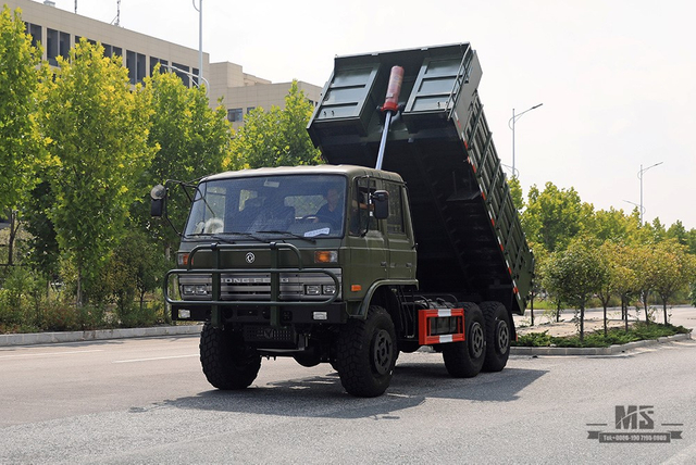 Dongfeng 210HP Caminhão basculante com tração nas seis rodas_6 * 6 3.5T Fileira dupla 153 Cabine Caminhão basculante Caminhão de transporte de mineração para venda_Exportação de veículo especial