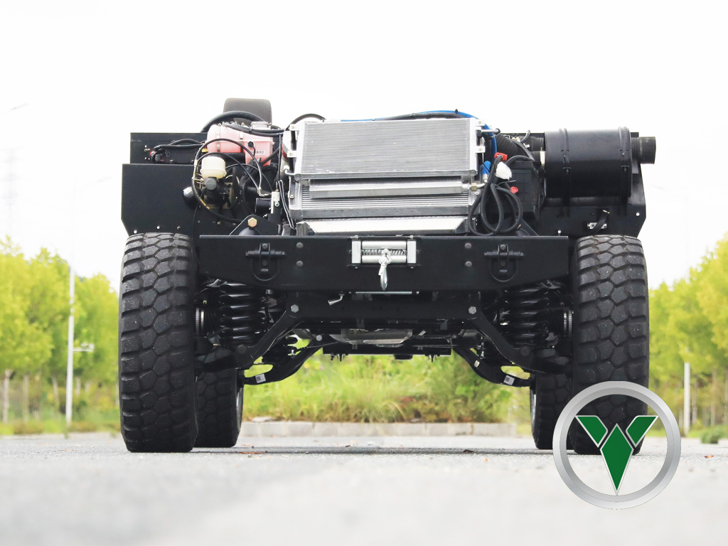 Chassi off-road da classe 3 personalizado | Suspensão independente 4WD e sistemas de tanques de combustível duplo