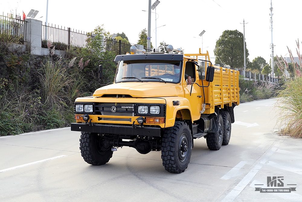 170 hp Dongfeng com tração nas seis rodas EQ2082 Truck_Gold Yellow 6 * 6 Single Row Pointed Head Off-road Special Truck_6 × 6 pontiagudos 25Y Truck Export Special Vehicle