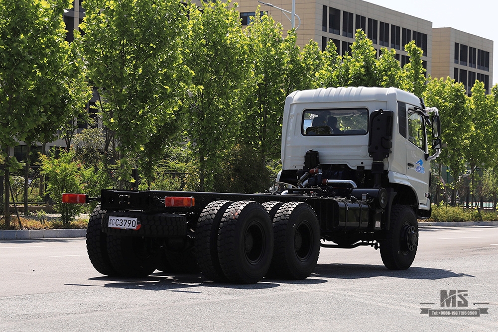 266hp Dongfeng Chassis com tração nas seis rodas_6 * 6 Flathead Head Traseiro Oito rodas Heavy Duty Truck Chassis Coversion Fabricante_Dongfeng 6WD Exportação Chassi de veículo especial