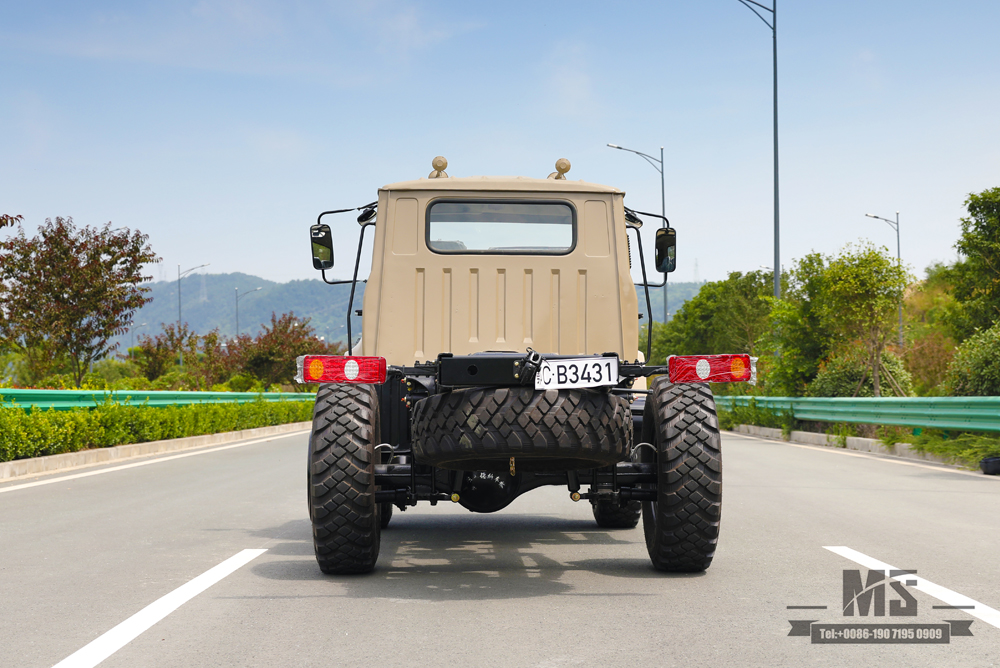 Chassi de caminhão fora de estrada com cabeça de ponta 4 × 4_Four Wheel Drive Dongfeng 190hp 240 Cab Long Head Chassis_Export Fabricante de personalização de chassi de veículo especial