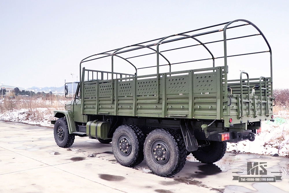 Caminhão off-road Dongfeng 6WD EQ2100_6 * 6 Veículo off-road clássico verde militar de cabeça longa para venda_Dongfeng 245 Diesel 3,5 T Veículo especial de exportação para transportador de tropas 