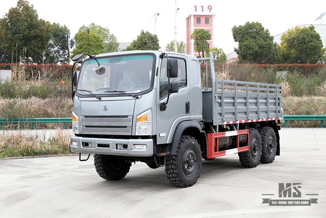 Dongfeng configuração de caminhão AWD de cabeça chata com tração de seis rodas_6 × 6 190HP fabricante de caminhão leve off-road_6 * 6 cotação de veículo especial de exportação