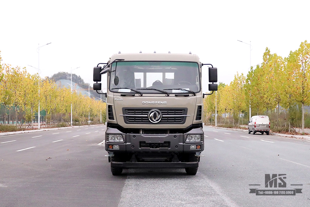 Caminhão escavador plano de quatro eixos Dongfeng_8 * 4 com escalador de cauda 7m6 caminhão plano_exportação de caminhões contêineres de armazenamento de logística especial