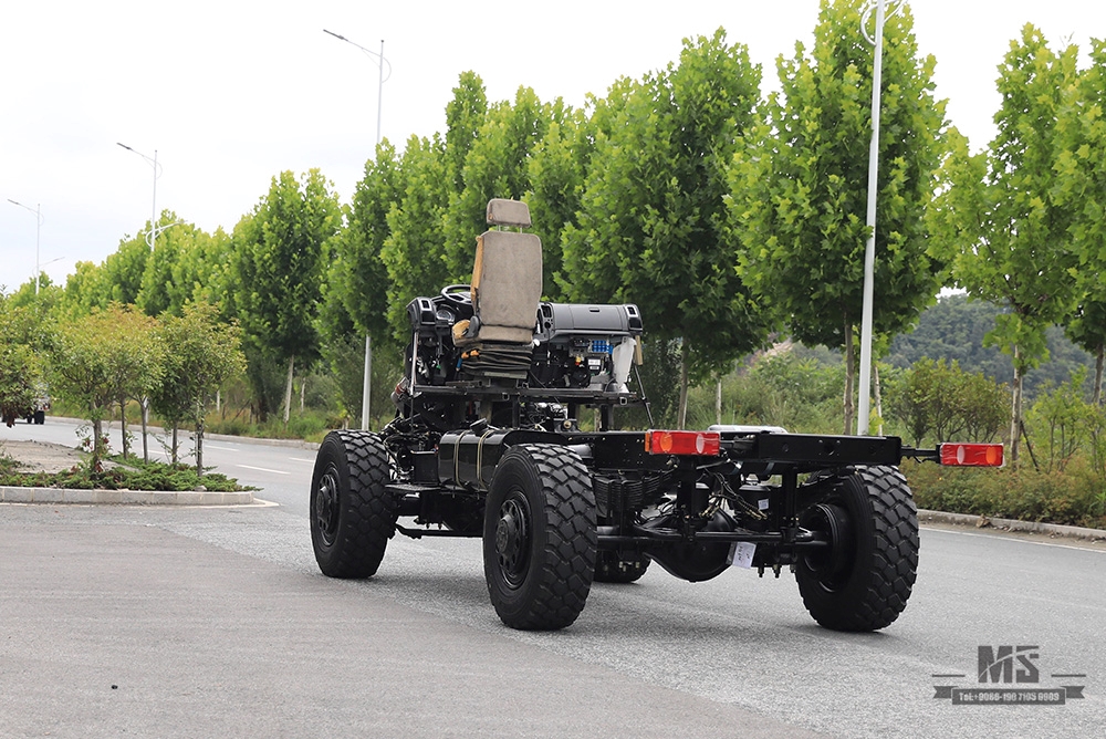 210hp Dongfeng com tração nas quatro rodas e oito velocidades, chassi de caminhão com caixa de engrenagens_4 × 4 6T / 10T com eixo Chassis_Dongfeng 4 * 4 chassi de caminhão para chassi especial de caminhão Sale_Export