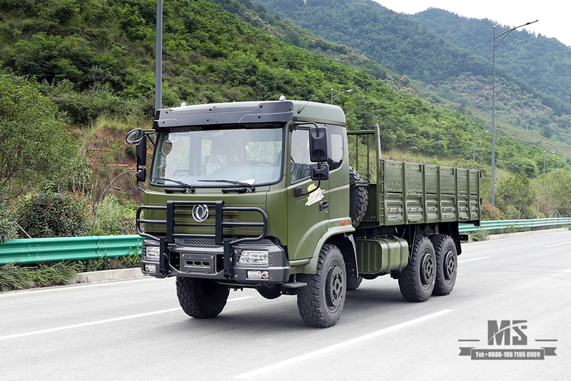 210hp Dongfeng caminhão de carga com tração nas seis rodas para venda_6 * 6 caminhão de transporte de cabeça chata verde exército com cobertura de pára-choques fabricante_Dongfeng 6WD veículo especial de exportação