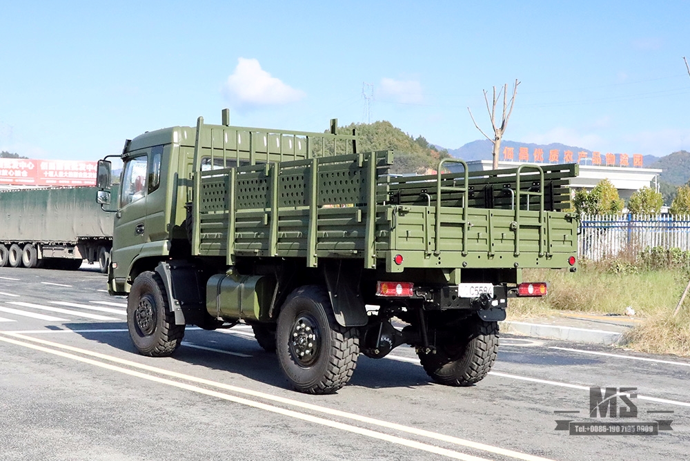 Caminhão de carga com tração nas quatro rodas Dongfeng_4 * 4 Novo táxi off-road Truck_4WD Caminhão de longa distância para exportação de veículo para fins especiais