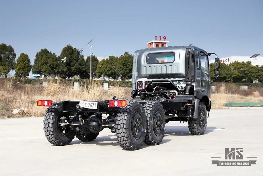 Dongfeng EQ2082 Chassi 6 * 6 Caminhão Flathead Chassis Modificação_ Chassi 6WD 'Bobcat' Configuração do chassi com tração nas seis rodas_Exportar fabricante de chassi de veículo especial