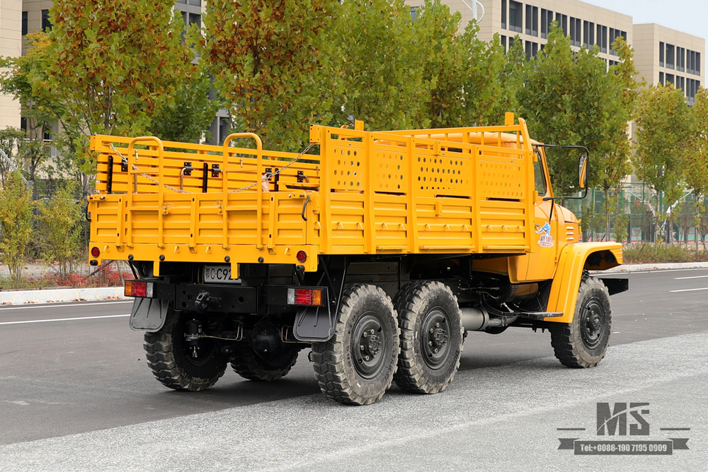 170 hp Dongfeng EQ2082 Caminhão pontiagudo_Six-wheel drive EQ2082 Caminhão off-road_Double Glass 240 Transport Vehicle_6×6 25Y Truck Export Special Vehicle