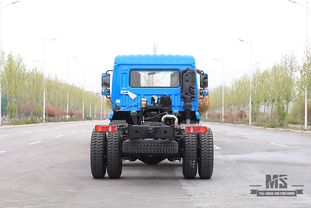 Chassi de caminhão de aspersão de água 210 HP Dongfeng 4 * 2 _ Chassi de caminhão de aspersão Greening Veículo comercial_ Chassi de caminhão-tanque de água Dongfeng para venda_Exportar chassi de caminhão especial