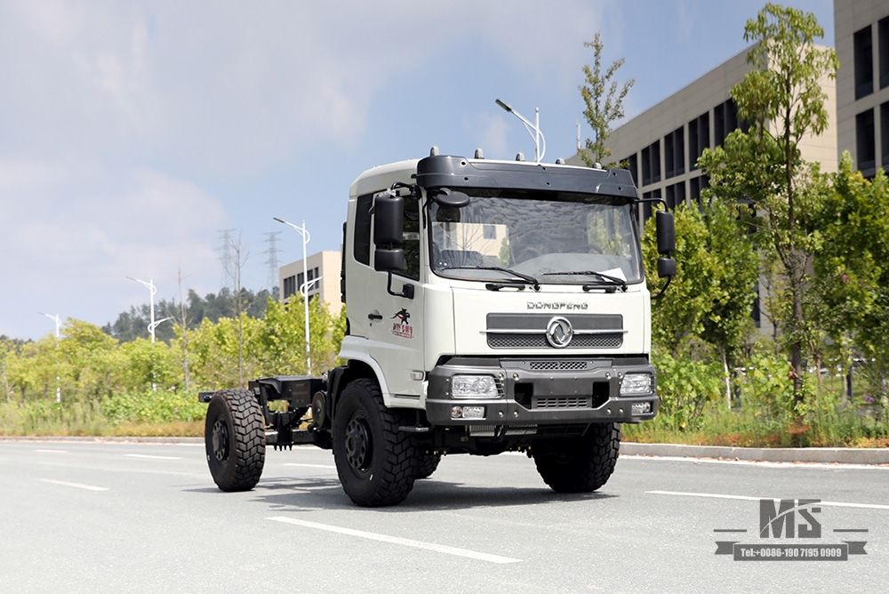 Chassi de caminhão de carga com tração nas quatro rodas Dongfeng 210hp_4 * 4 Novo chassi de caminhão off-road de cabine_Chassi de veículo para fins especiais de exportação de caminhão Dongfeng