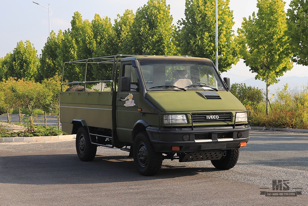 4×4 Iveco Four Drive Truck Verde 4*4 Iveco Truck Cabeça Curta Veículo Pequeno 4WD Veículo Especial de Exportação