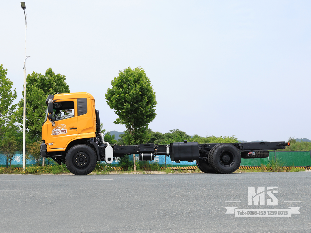 Chassi de caminhão de cabeça chata Dongfeng 4×4_4*4 260hp Chassi de tração nas quatro rodas para caminhão de cabeça chata para venda_ Chassi especial de caminhões de exportação 