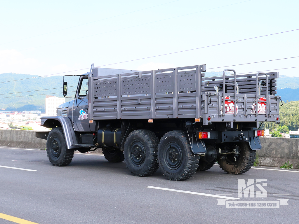 Dongfeng EQ2082 6 × 6 caminhão de carga off-road de nariz longo com guincho dianteiro | EQ3253GP6