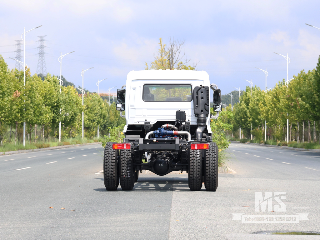 Chassis de caminhão basculante de cabeça chata Dongfeng 4×2/chassi de reequipamento de veículo especial para exportação
