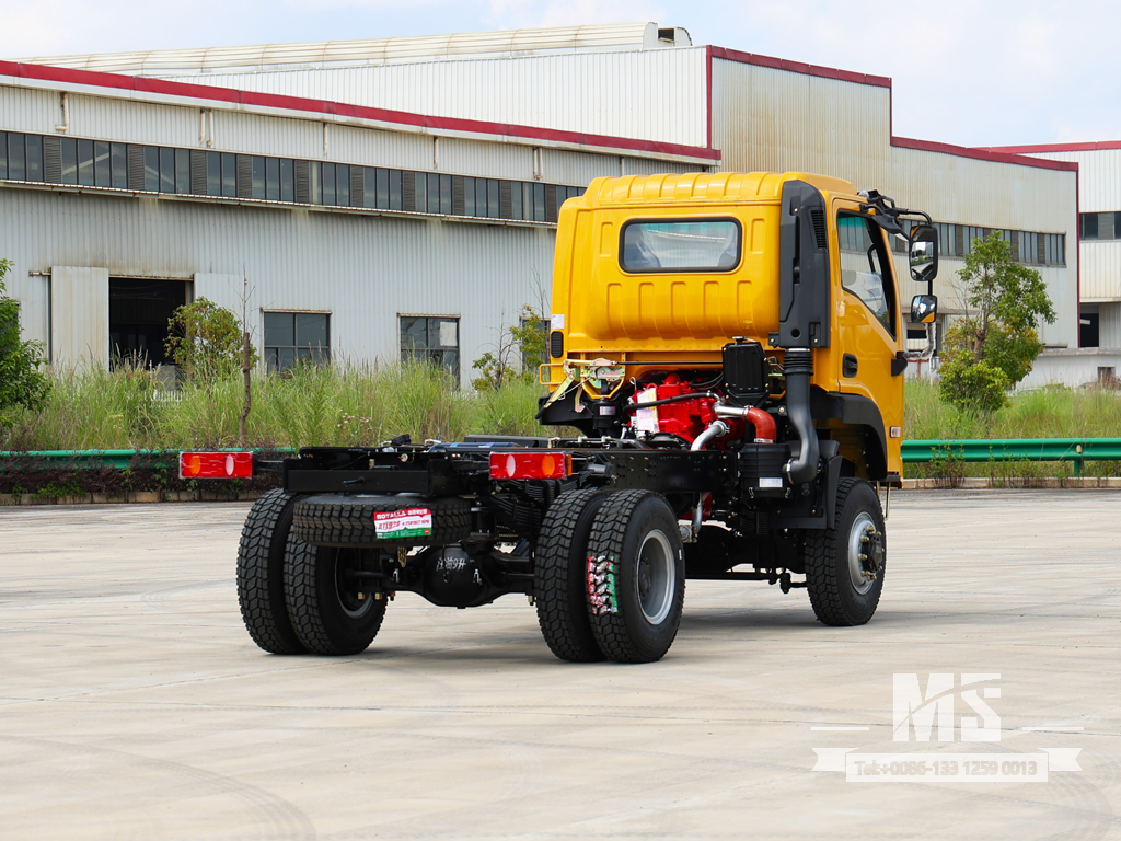 Chassi off-road de caminhão leve 4X4 Flathead 4WD, chassi de fábrica para reequipamento de veículo especial