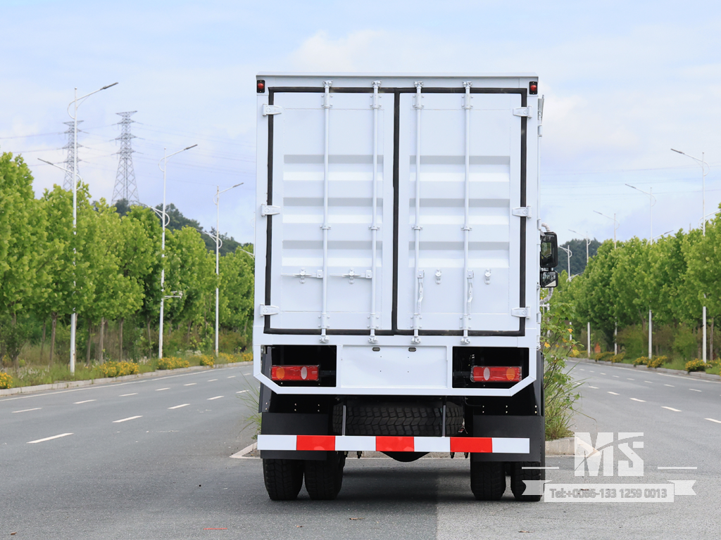 Caminhão baú de cabeça chata Dongfeng 18 toneladas branco 4 × 2 (210 HP) | Caminhões Especiais de Exportação
