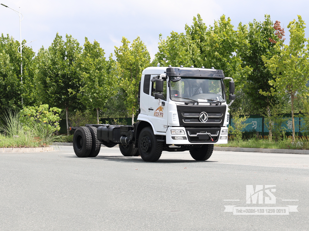 Chassis de caminhão basculante de cabeça chata Dongfeng 4×2/chassi de reequipamento de veículo especial para exportação