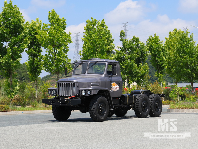 Dongfeng 6×6 Cinza Prateado EQ2082 Chassis_6*6 170HP Caminhão Convencional Chassi com Tração de Seis Rodas para Venda_ Chassi Especial de Exportação 