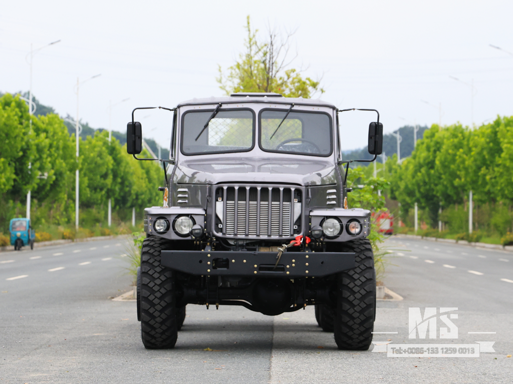 Chassi Dongfeng 6 × 6 EQ2100_6 × 6 Caminhão off-road com chassi de cabine com pára-brisa dianteiro de painel duplo para venda_ Chassi especial de exportação 