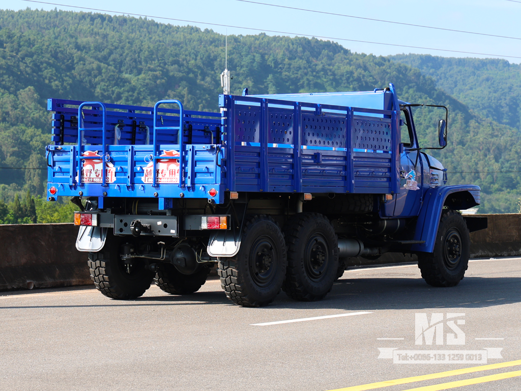 Caminhão de carga Dongfeng de 8 toneladas com tração de seis rodas somente para exportação equipado com motor de 170 HP