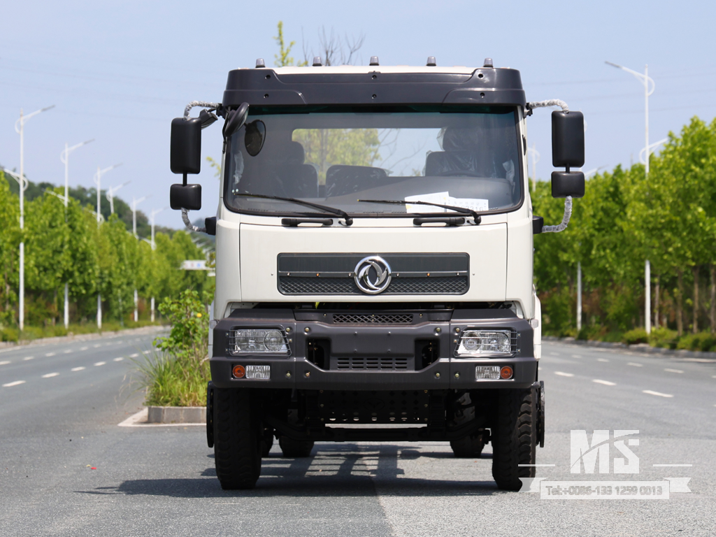 Dongfeng 4×2 Chassis_4*2 210hp Versão Estendida Chassis de nariz chato para Venda_ Chassi Especial de Caminhões de Exportação 